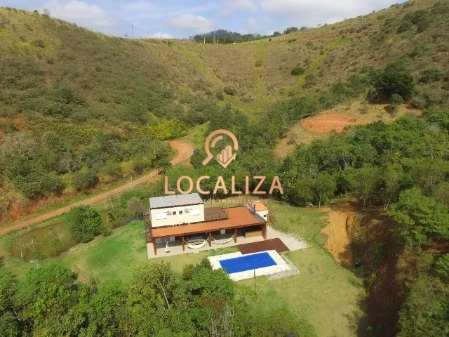 Sítio, 2 quartos, 24200 m² - Foto 1