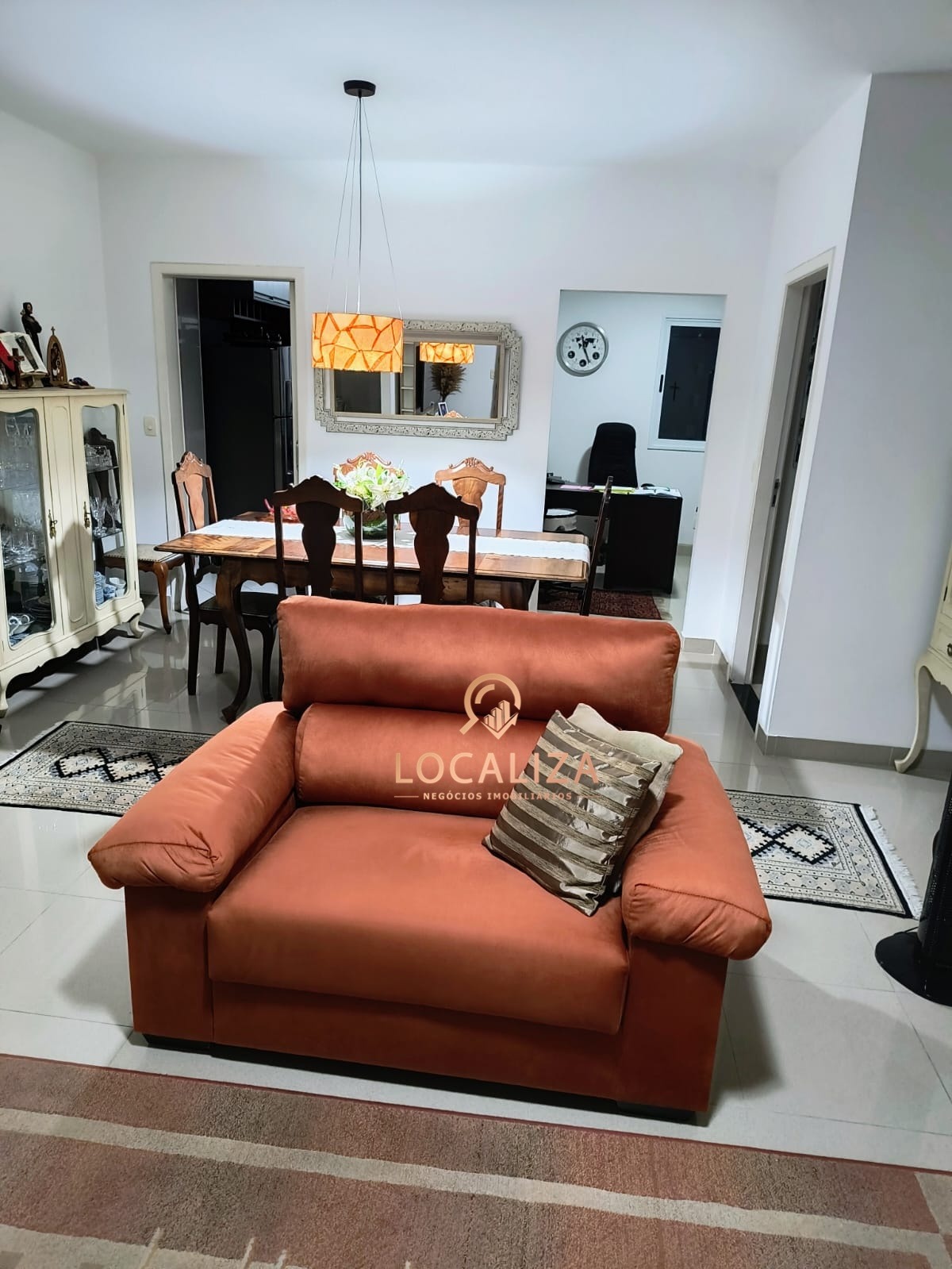 Apartamento à venda com 3 quartos, 107m² - Foto 7