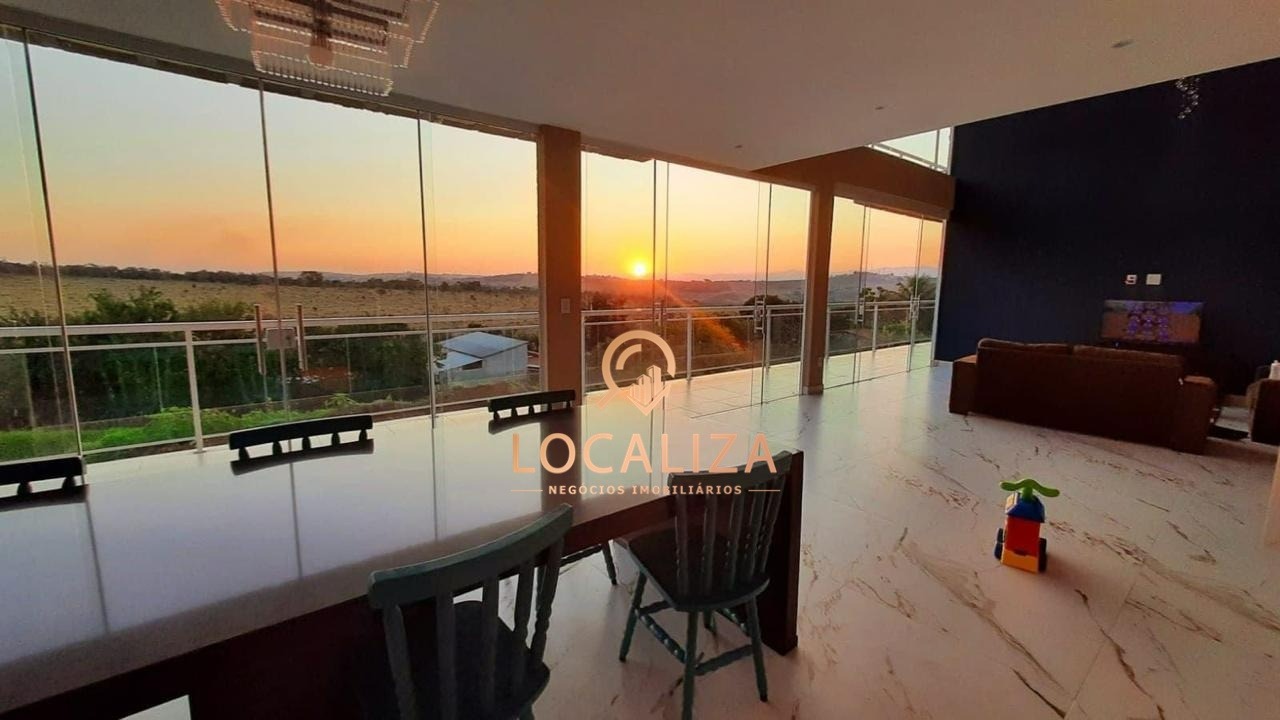 Casa à venda com 3 quartos, 700m² - Foto 7