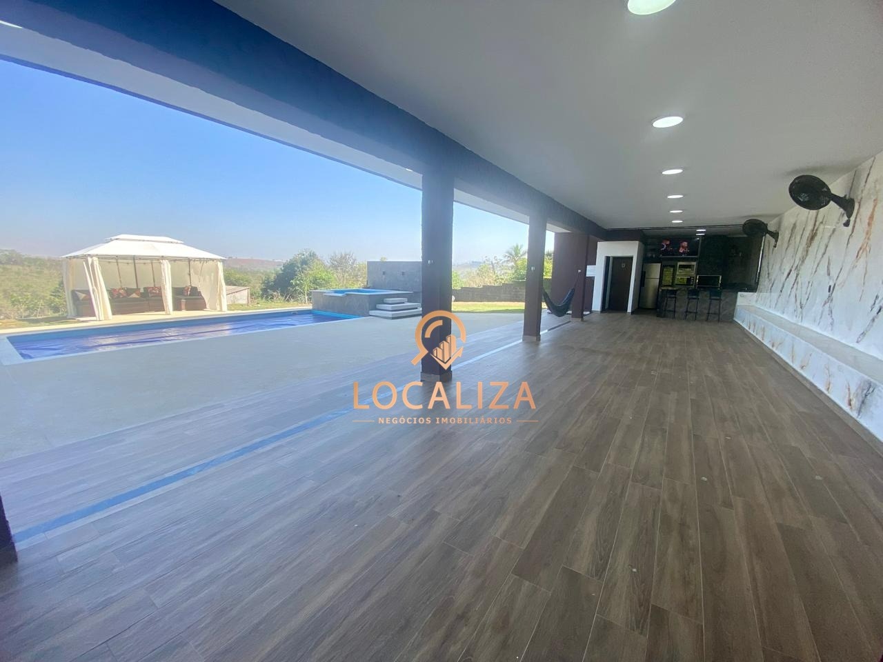 Casa à venda com 3 quartos, 700m² - Foto 8