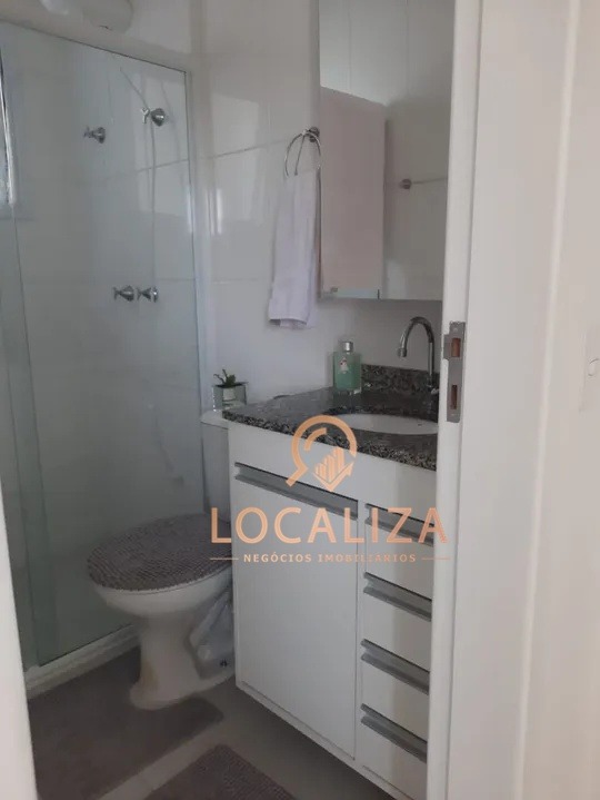 Apartamento à venda com 2 quartos, 62m² - Foto 16