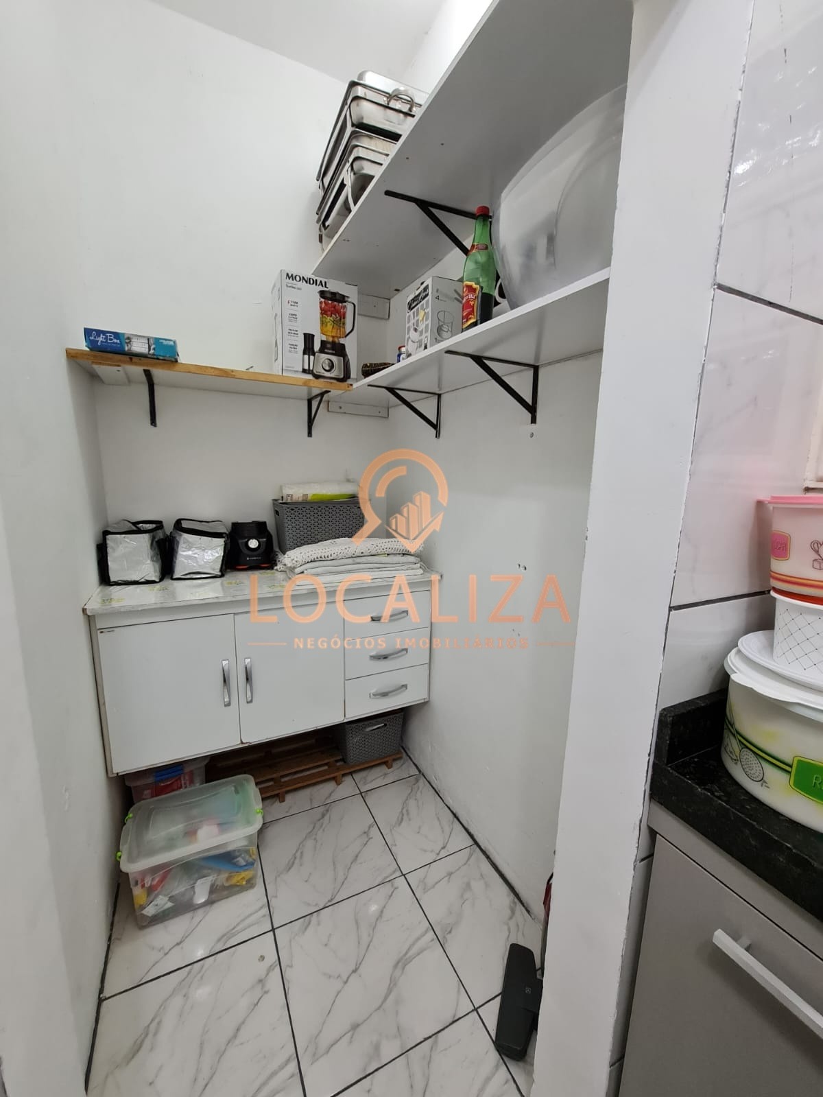 Casa à venda e aluguel com 3 quartos, 304m² - Foto 11