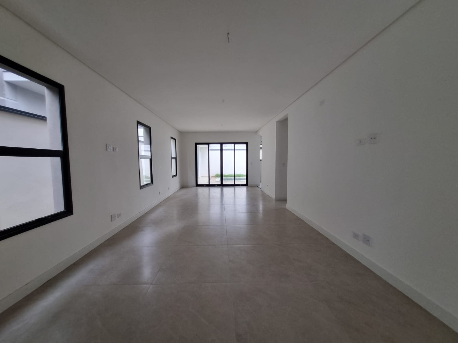 Casa, 4 quartos, 230 m² - Foto 3