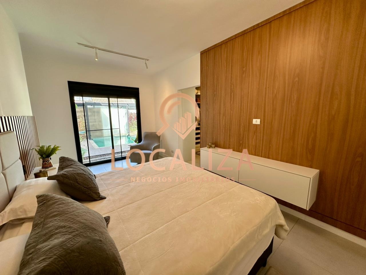 Casa, 4 quartos, 322 m² - Foto 25