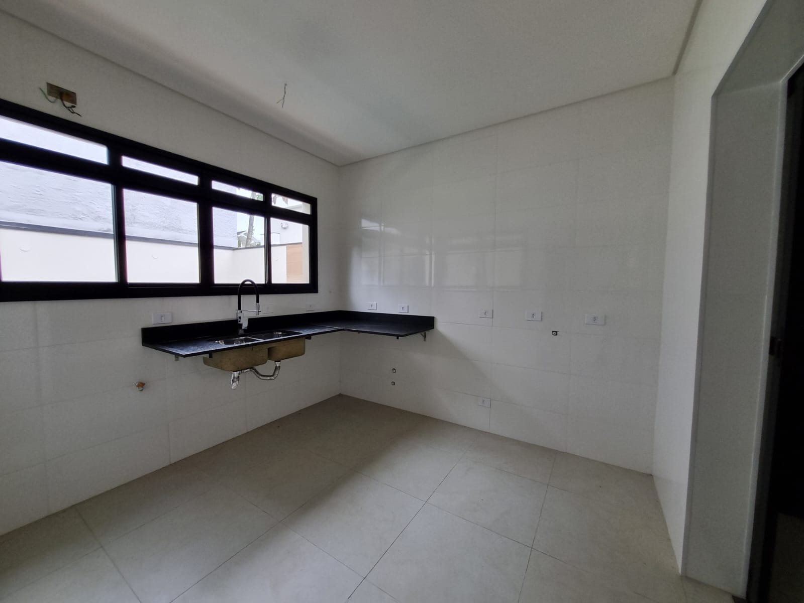 Casa, 4 quartos, 230 m² - Foto 6