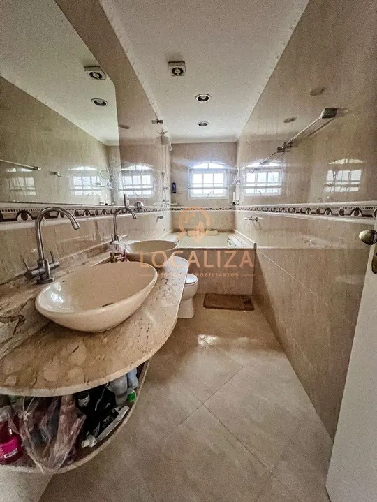 Casa, 4 quartos, 254 m² - Foto 11