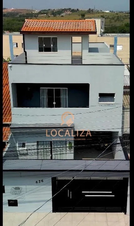 Casa, 4 quartos, 211 m² - Foto 2