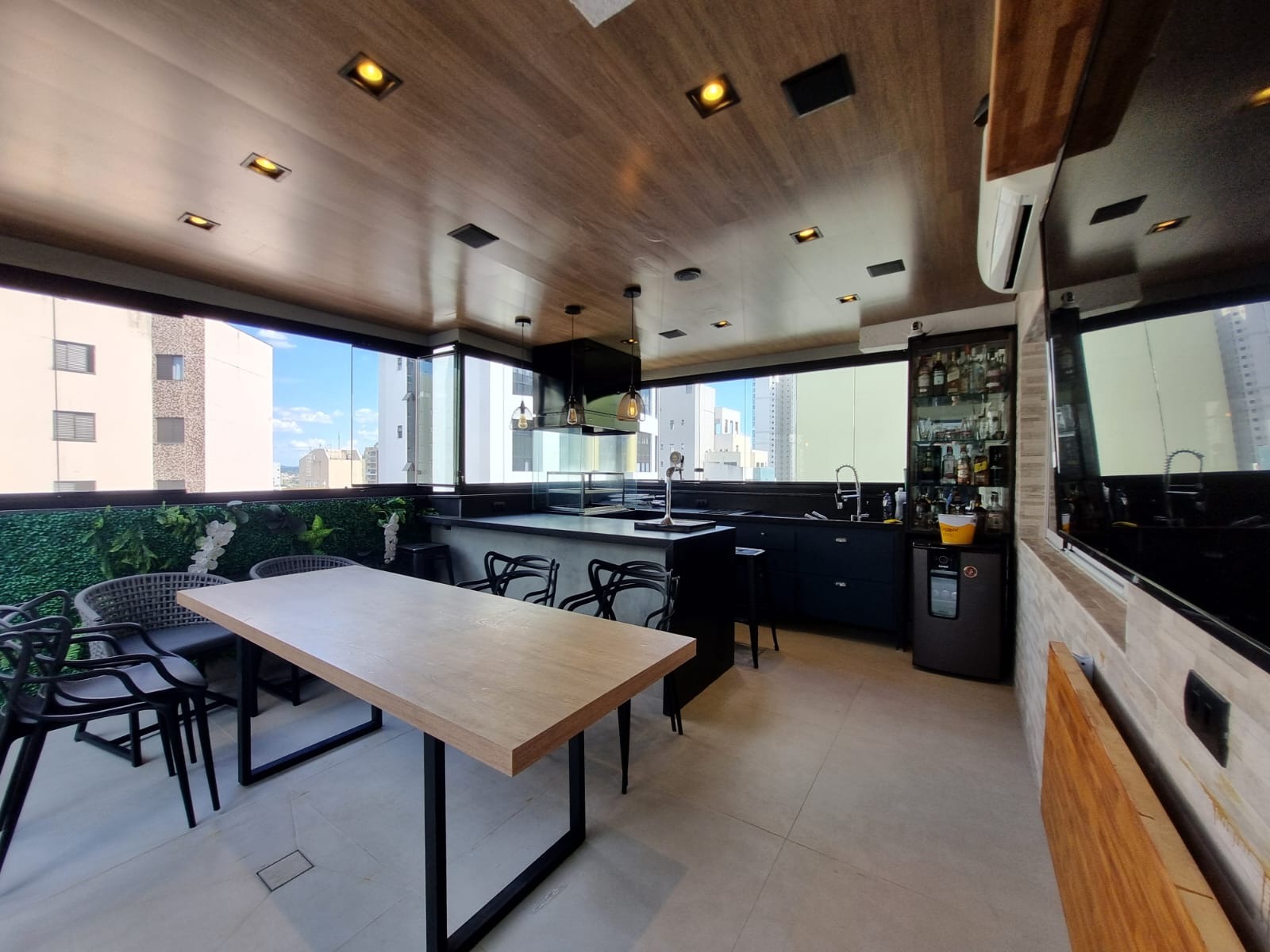 Cobertura, 3 quartos, 269 m² - Foto 4