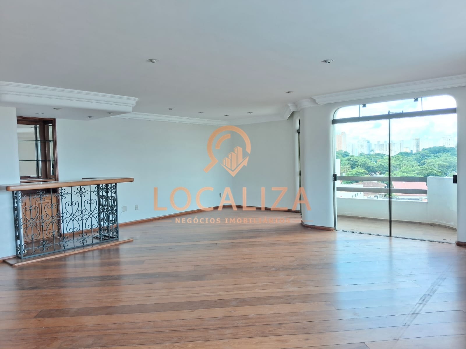 Apartamento, 4 quartos, 330 m² - Foto 1