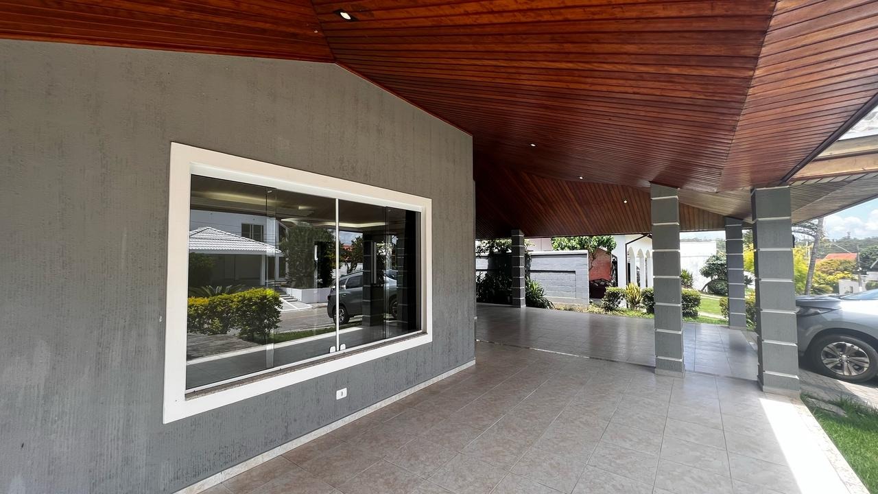 Casa, 3 quartos, 300 m² - Foto 3