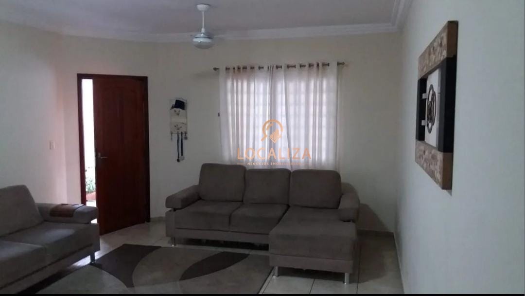 Casa, 3 quartos - Foto 2