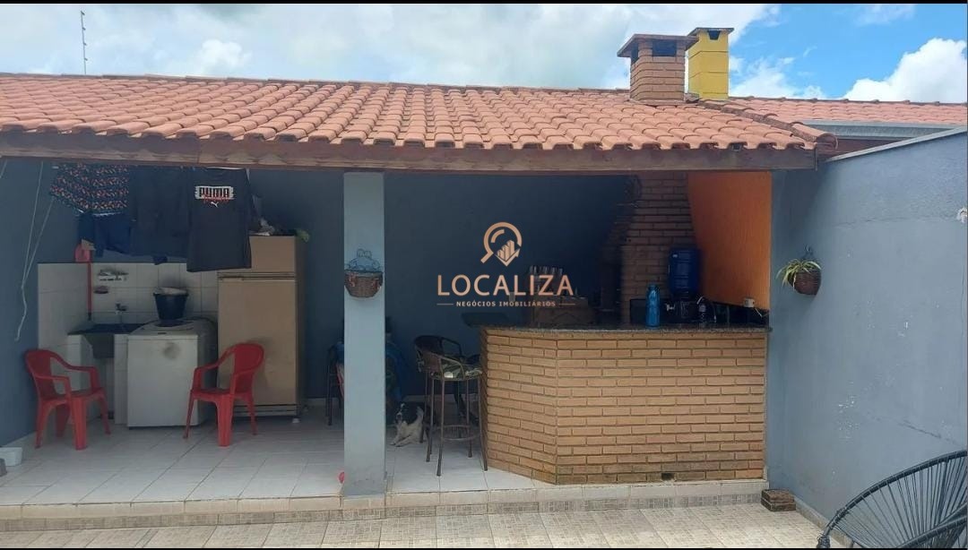 Casa, 3 quartos - Foto 1