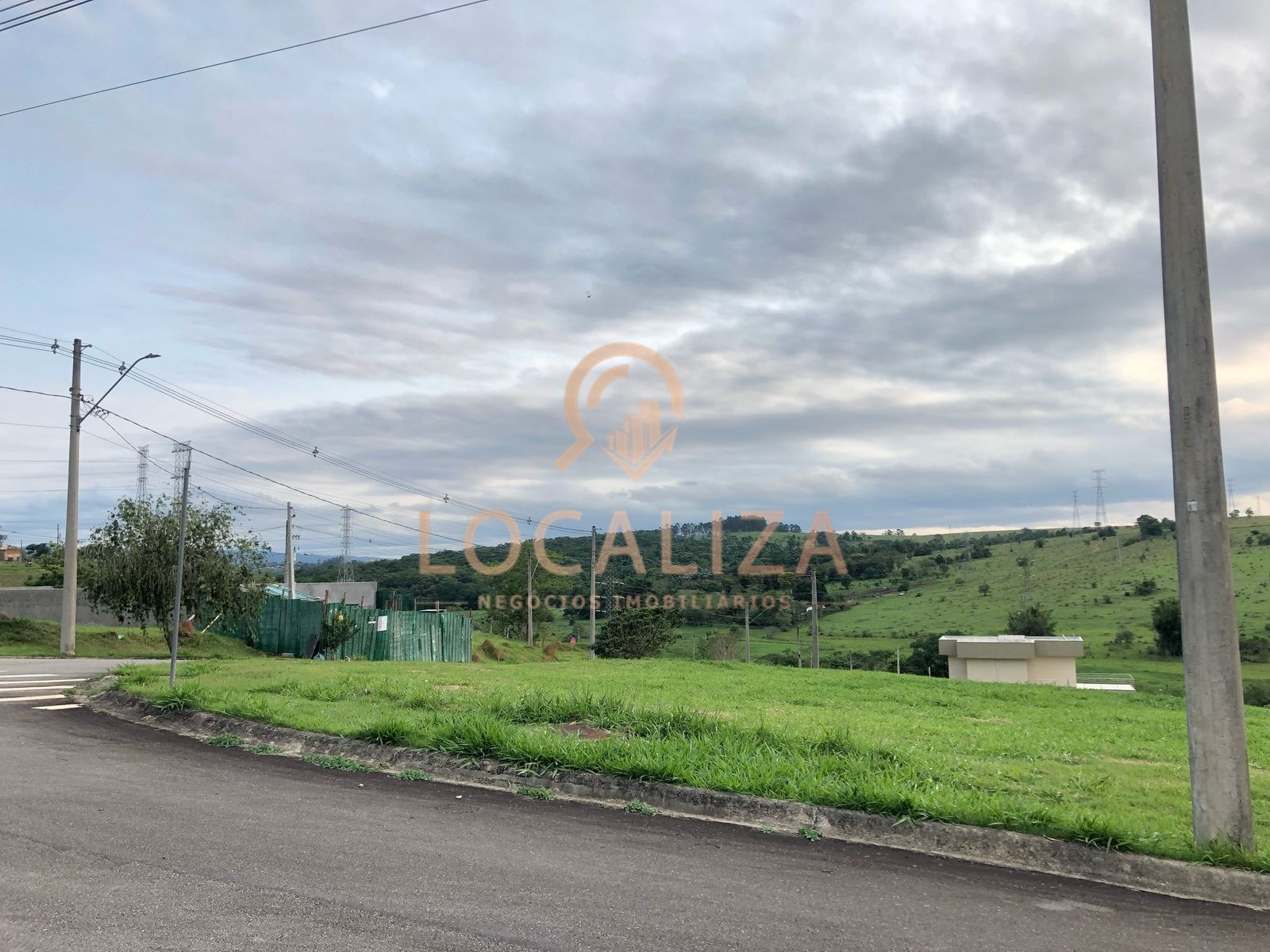Terreno, 402 m² - Foto 1
