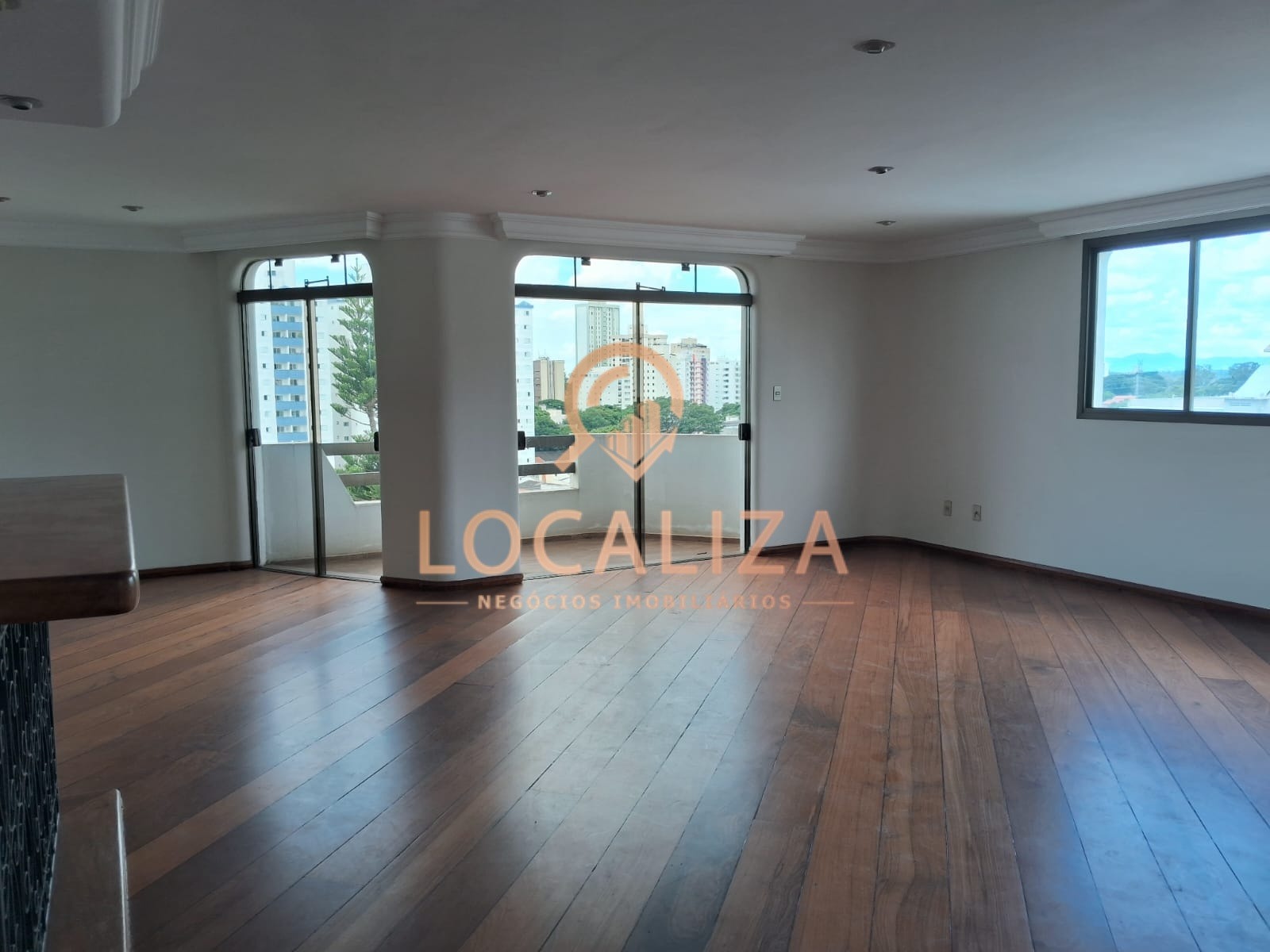 Apartamento, 4 quartos, 330 m² - Foto 2