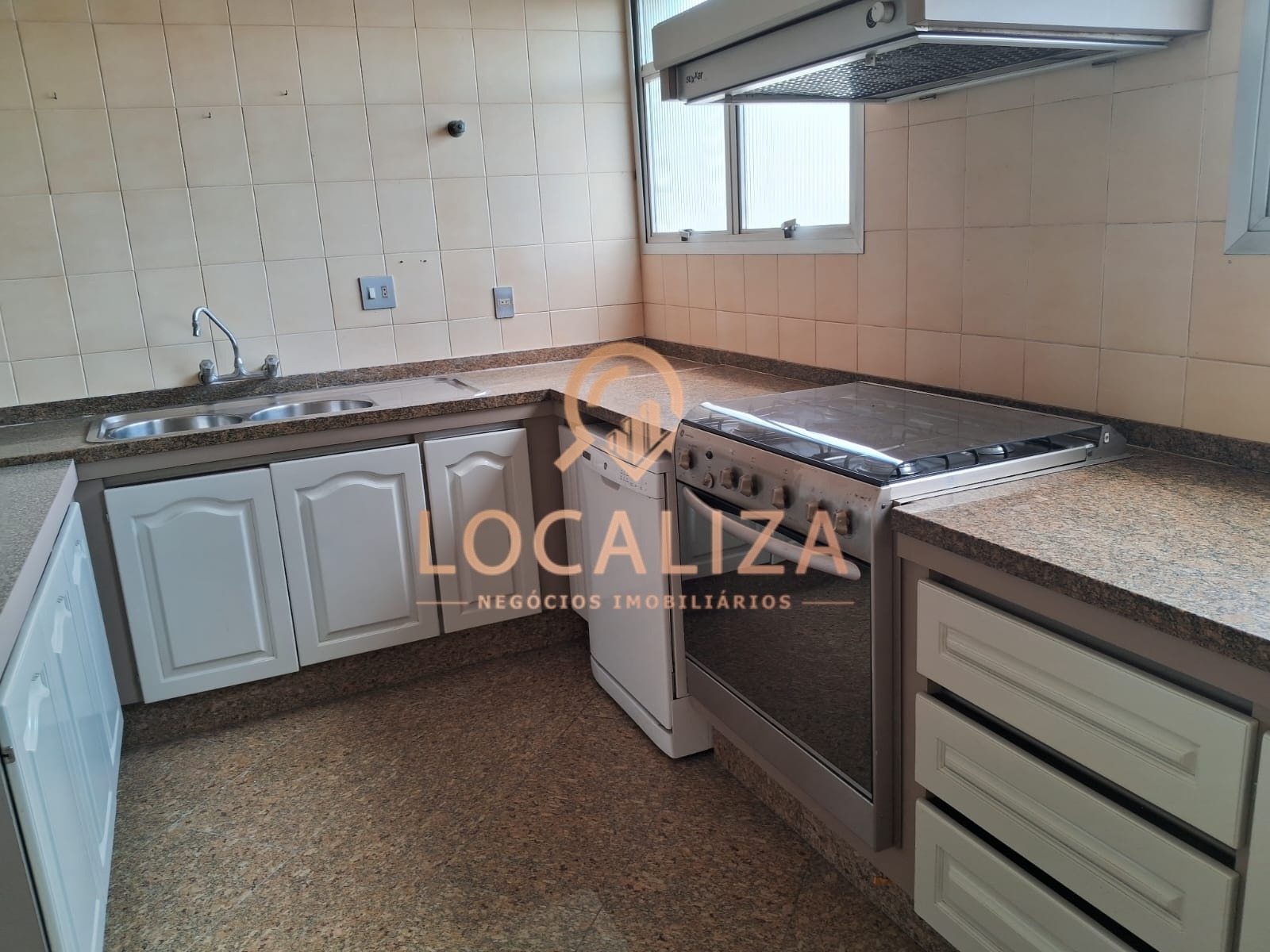 Apartamento, 4 quartos, 330 m² - Foto 13