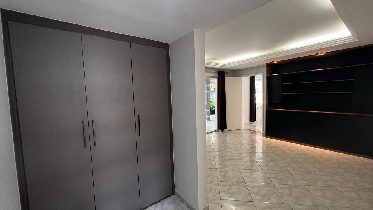 Casa, 3 quartos, 300 m² - Foto 19