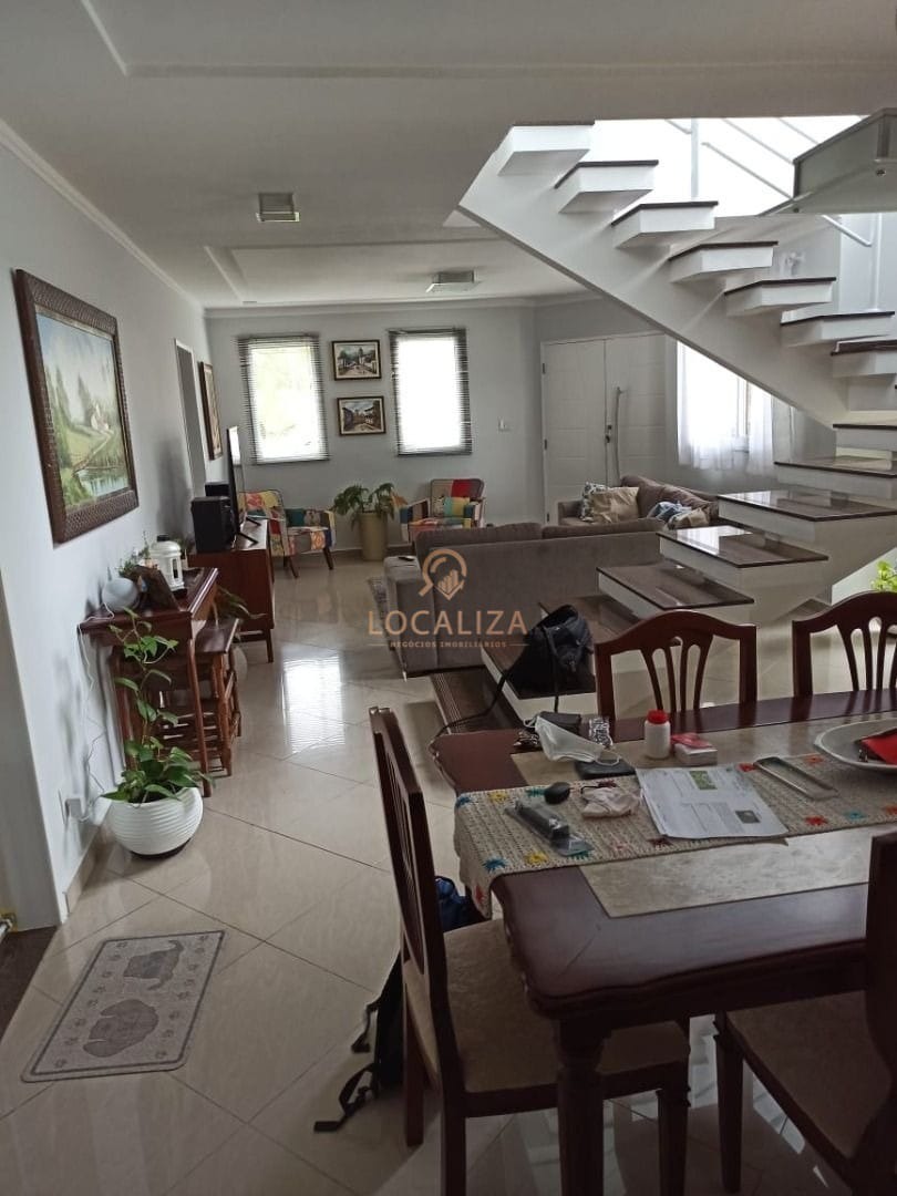 Casa, 4 quartos, 260 m² - Foto 11
