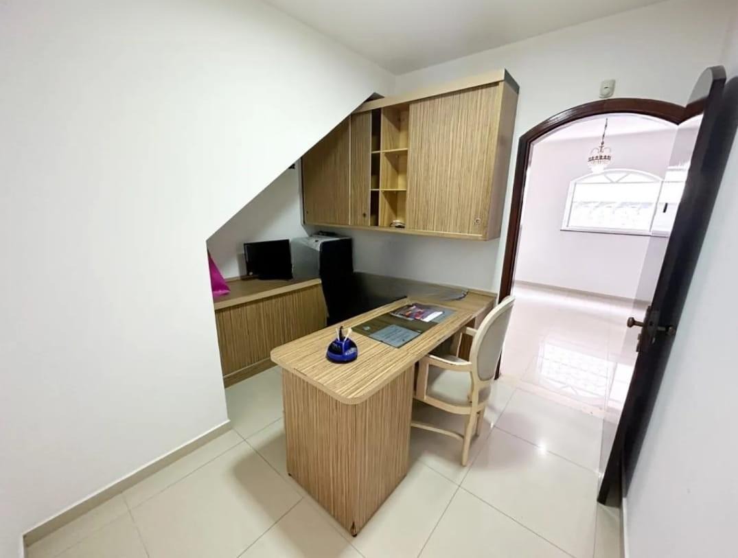 Casa, 4 quartos, 205 m² - Foto 6