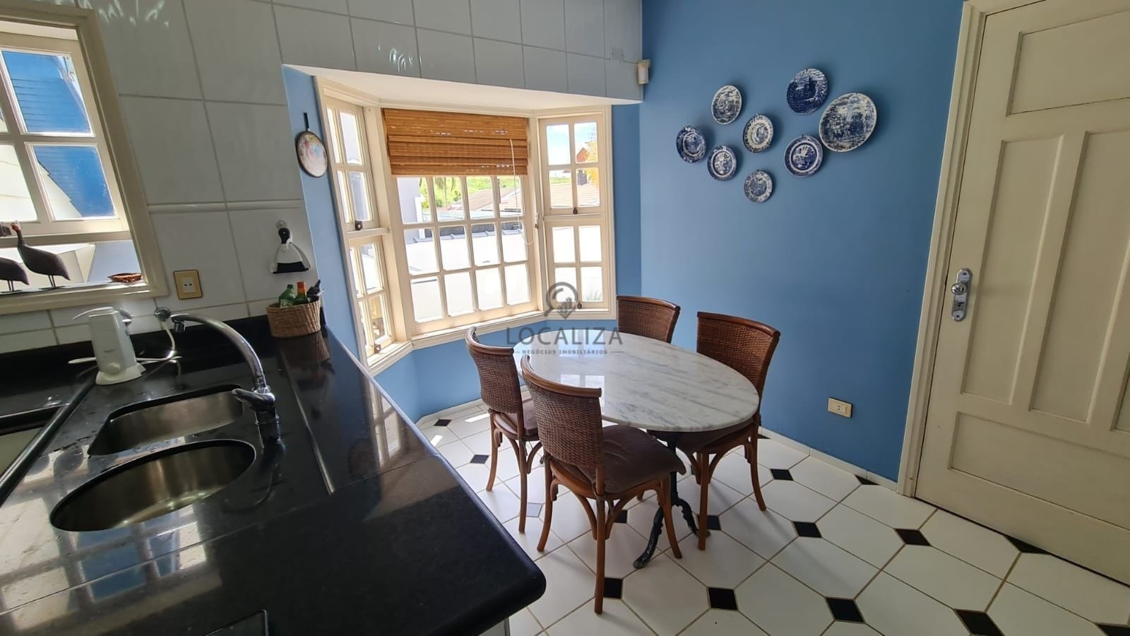 Casa, 4 quartos, 320 m² - Foto 9