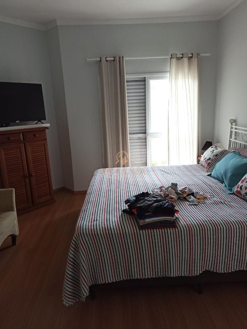 Casa, 4 quartos, 260 m² - Foto 7