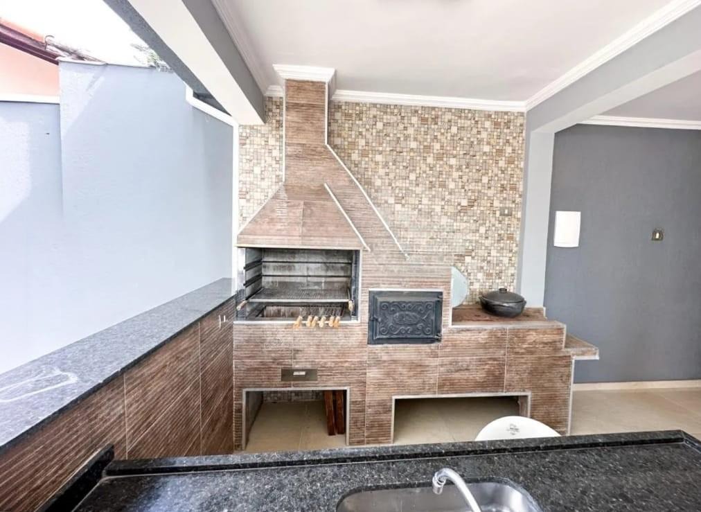Casa, 4 quartos, 205 m² - Foto 4
