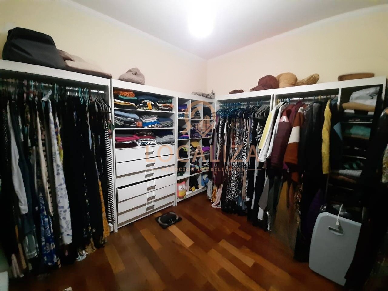 Casa, 4 quartos, 260 m² - Foto 4