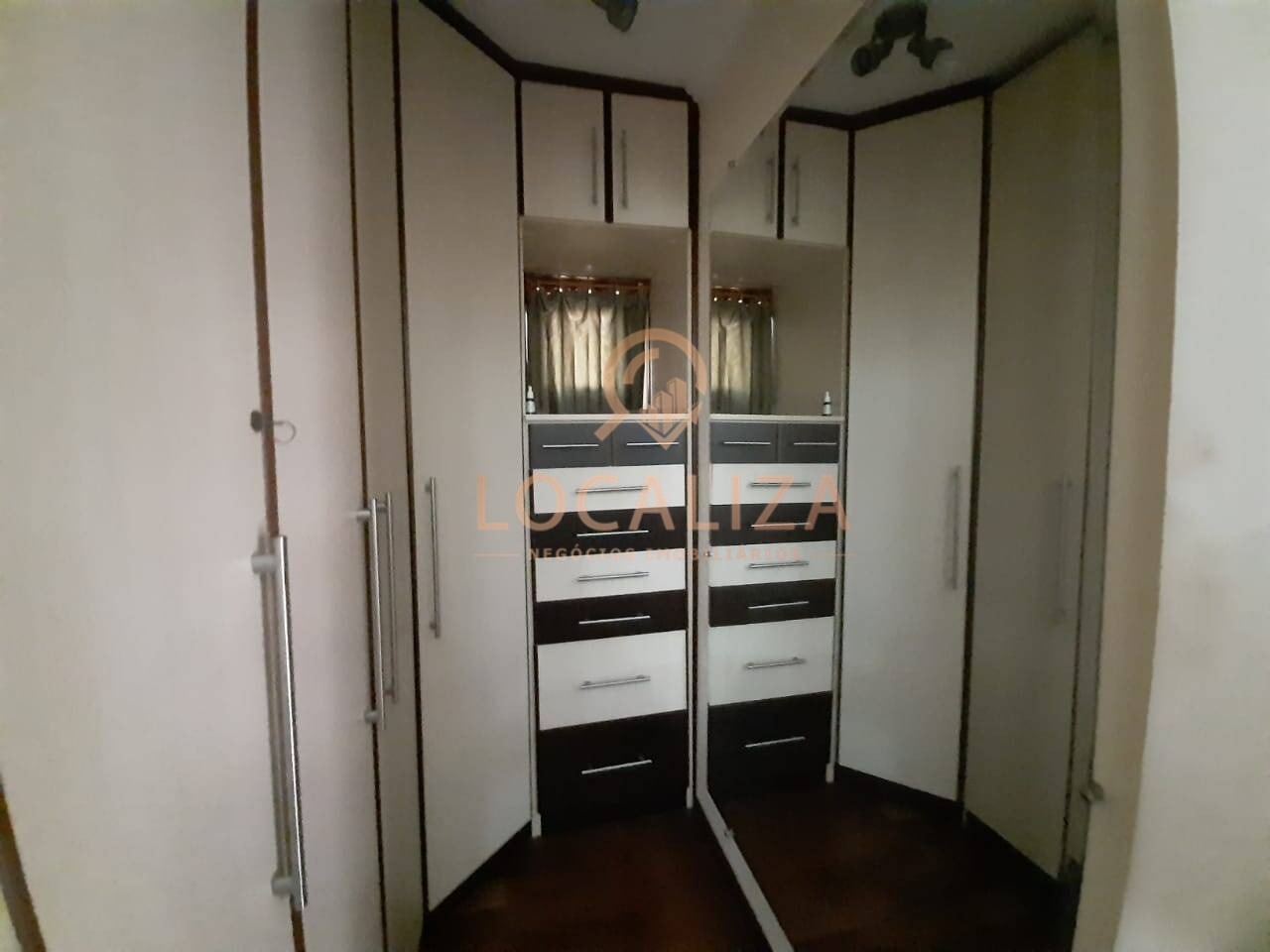 Casa, 4 quartos, 260 m² - Foto 8