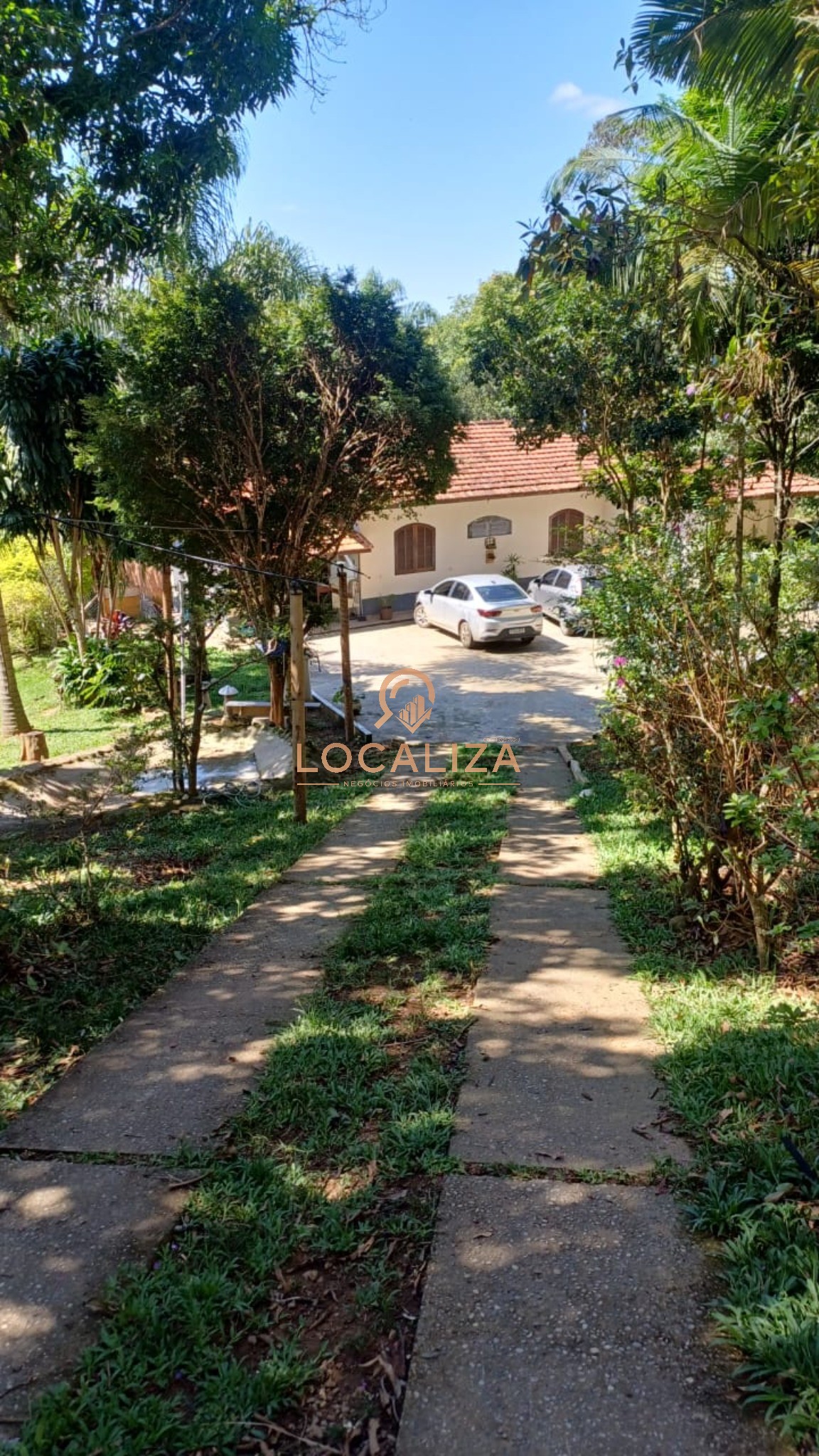 Chácara, 3 quartos, 160 m² - Foto 1