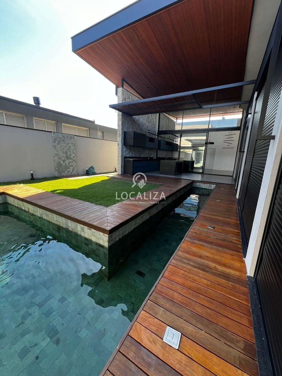 Casa, 4 quartos, 387 m² - Foto 2