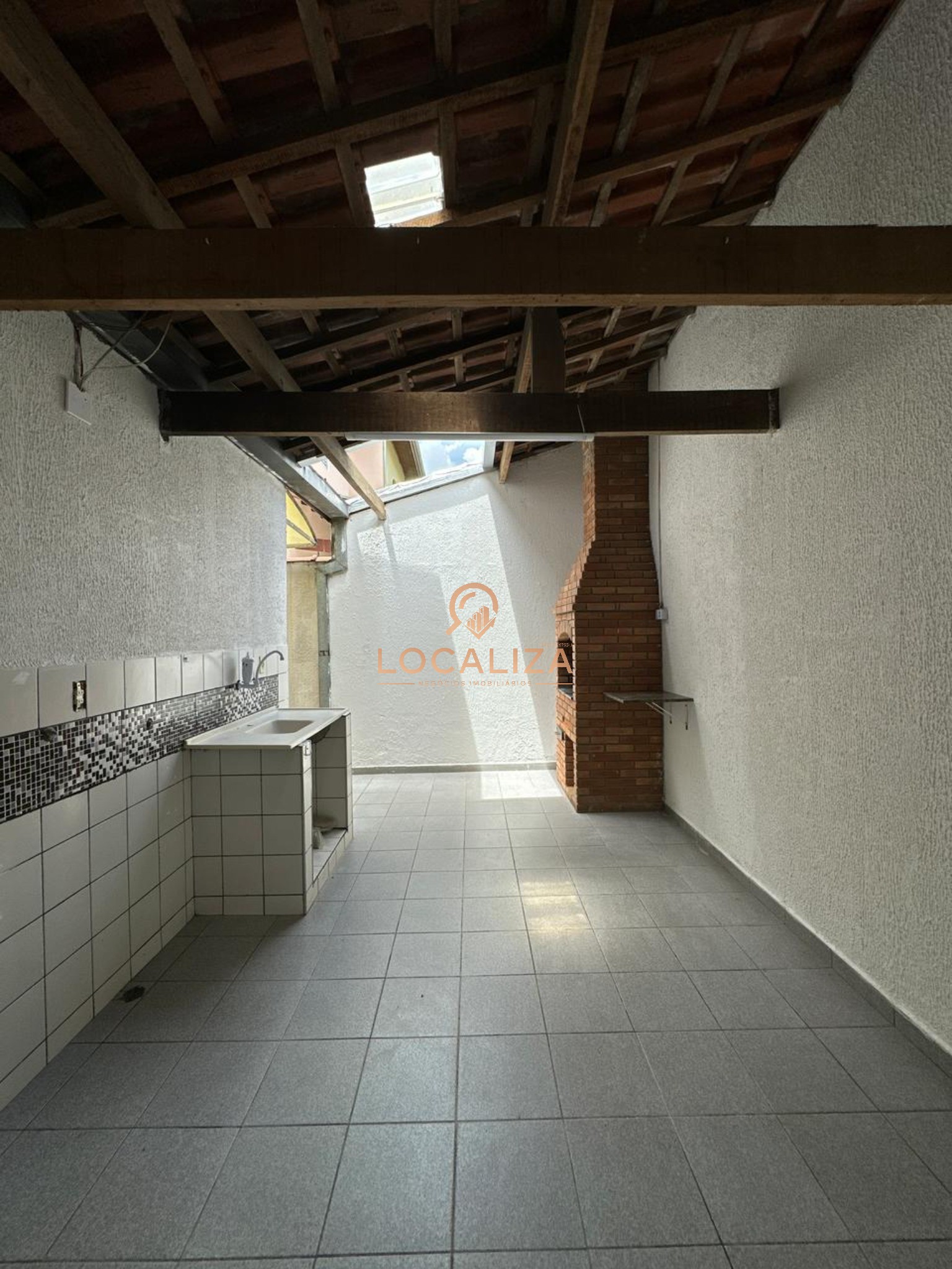 Casa, 4 quartos, 241 m² - Foto 4