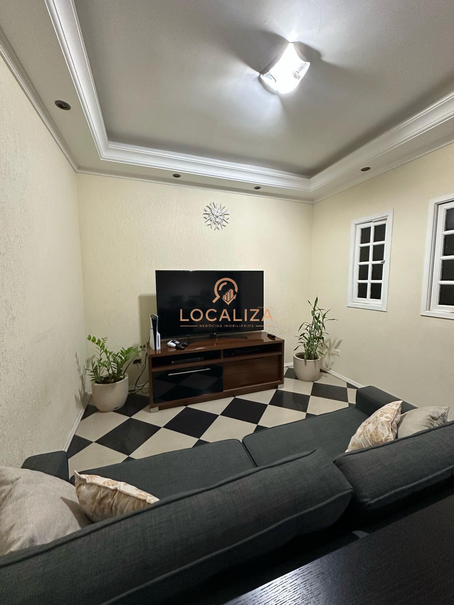Casa, 3 quartos, 250 m² - Foto 2