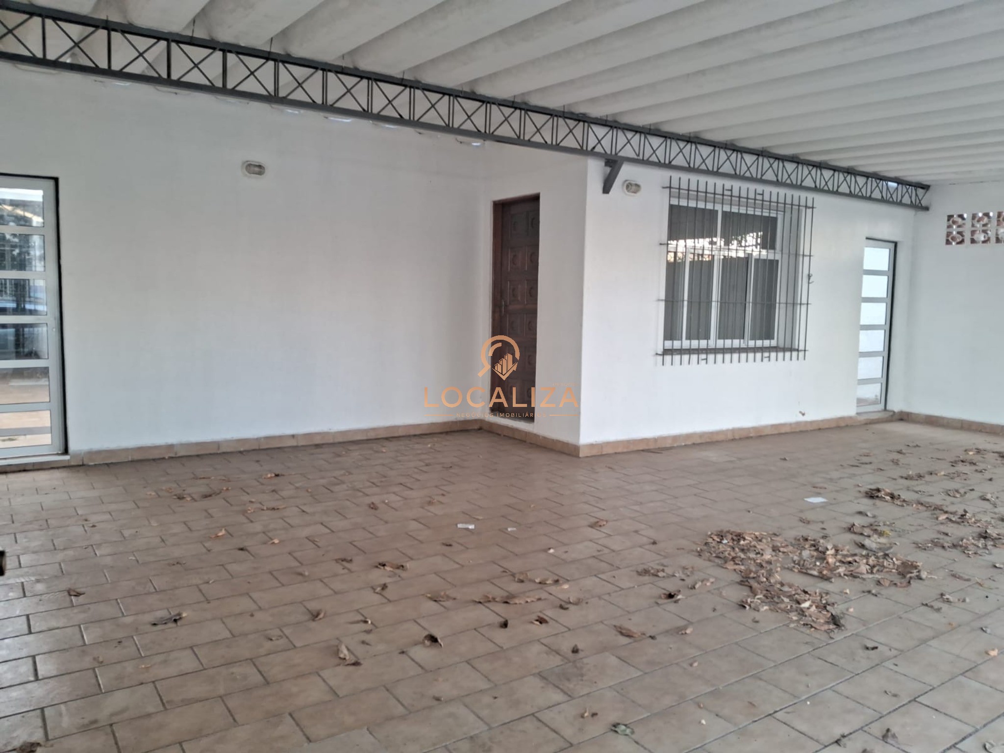 Prédio Inteiro - Foto 1