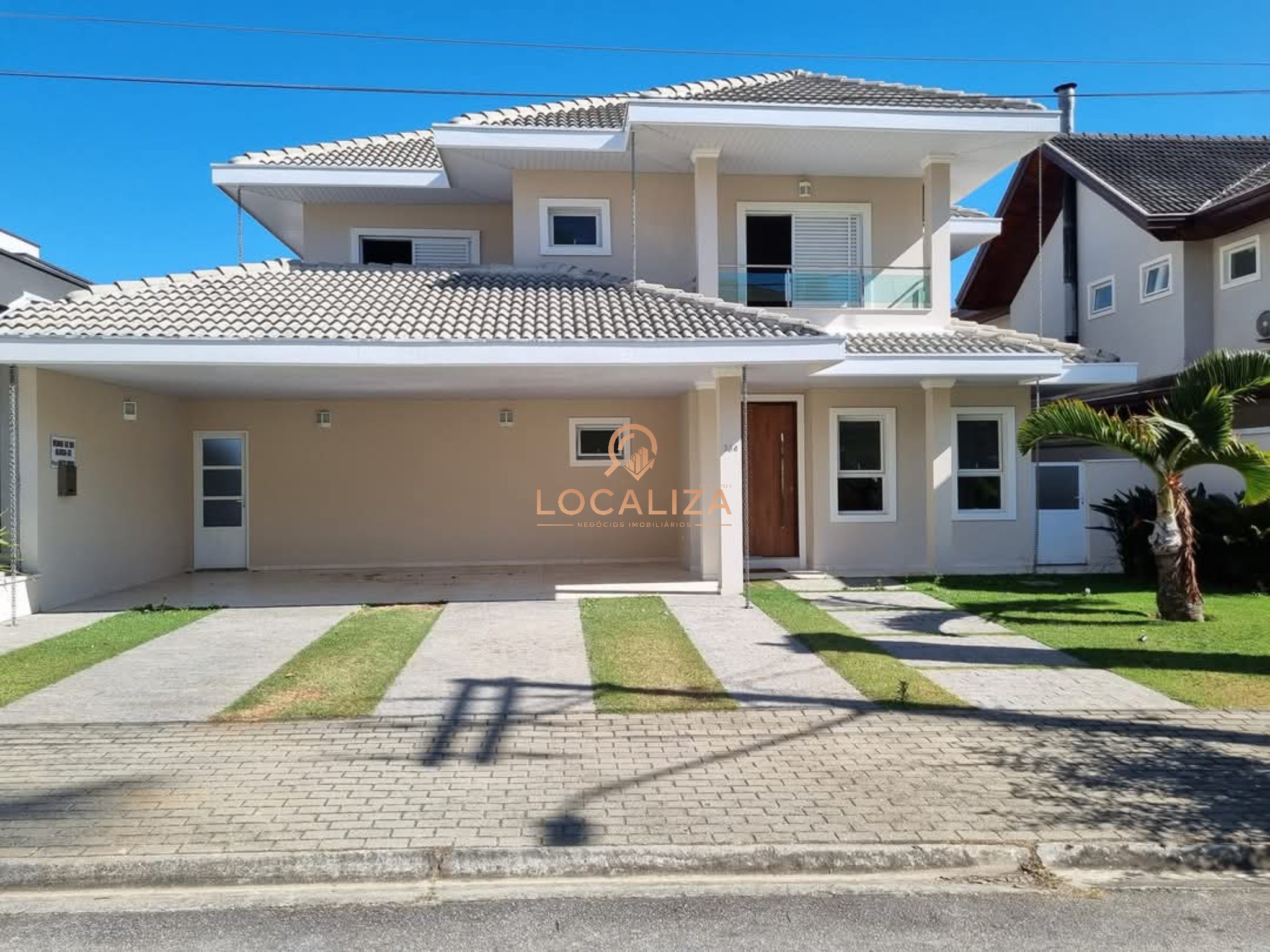 Casa, 4 quartos, 337 m² - Foto 1