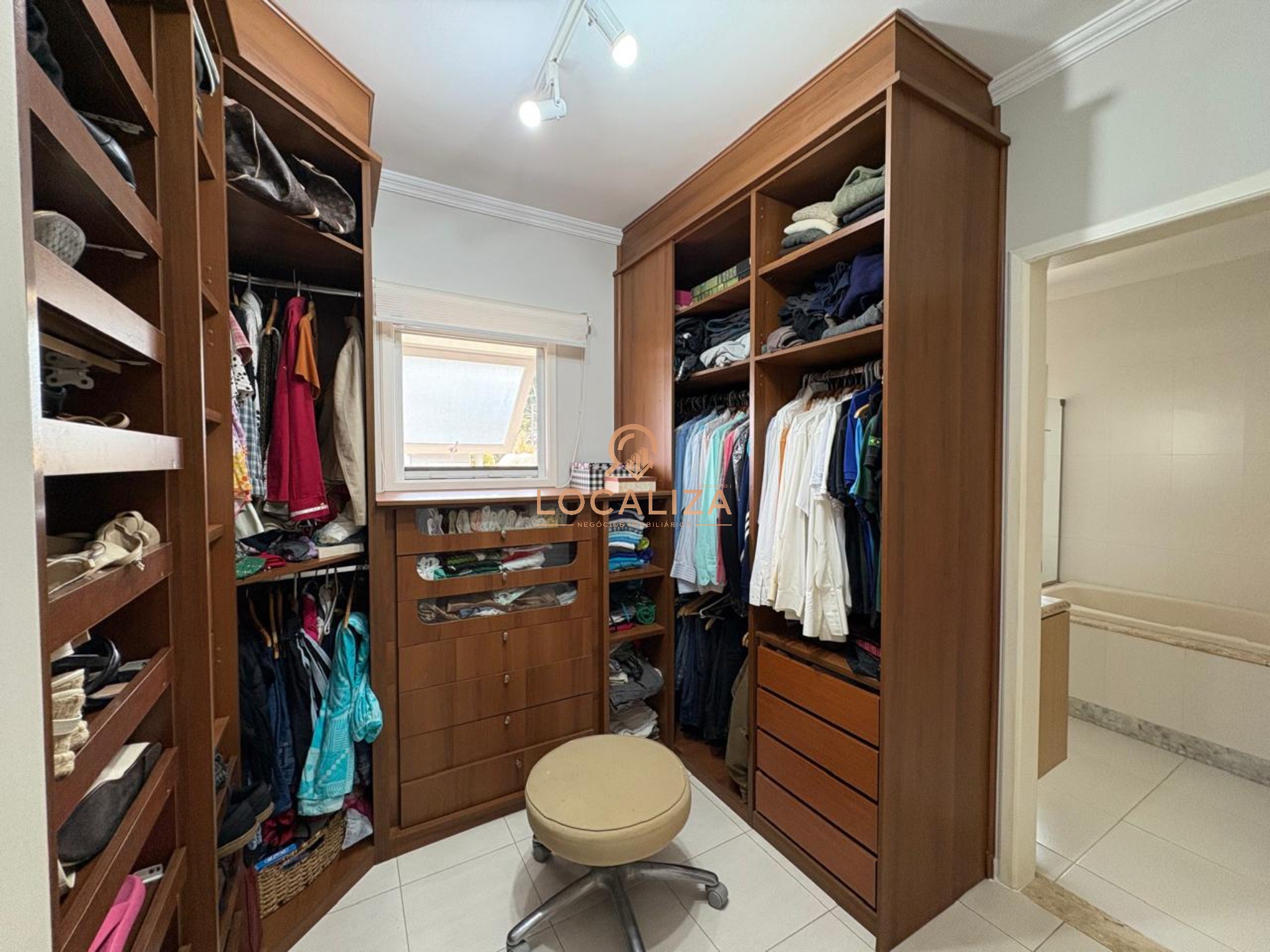 Casa, 4 quartos, 385 m² - Foto 34