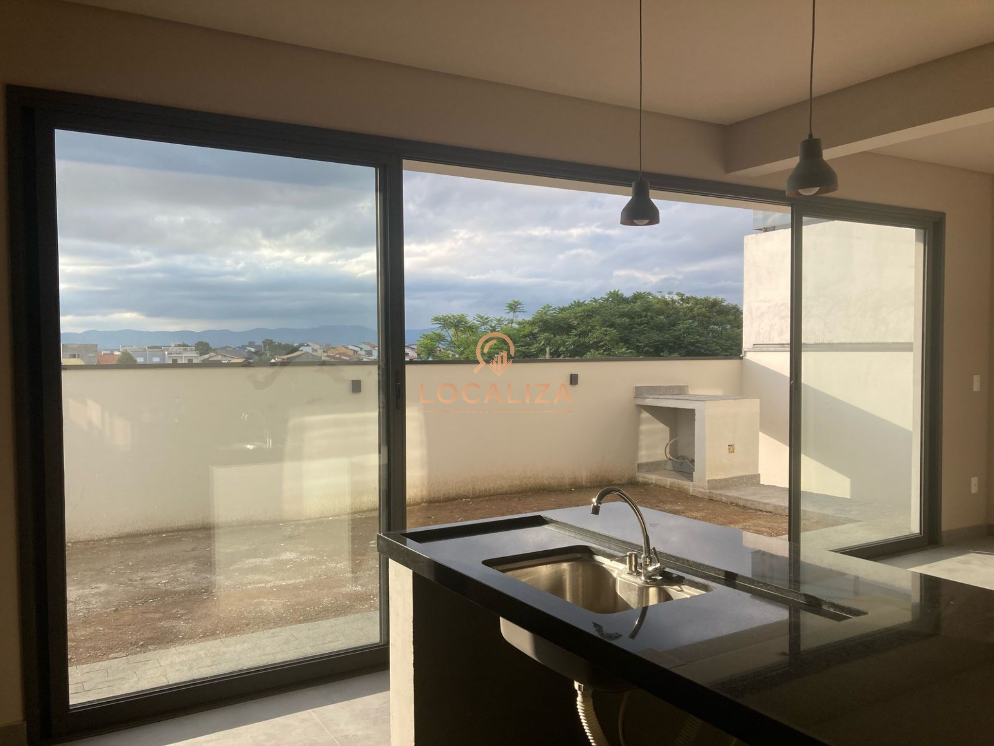 Casa, 3 quartos, 220 m² - Foto 3