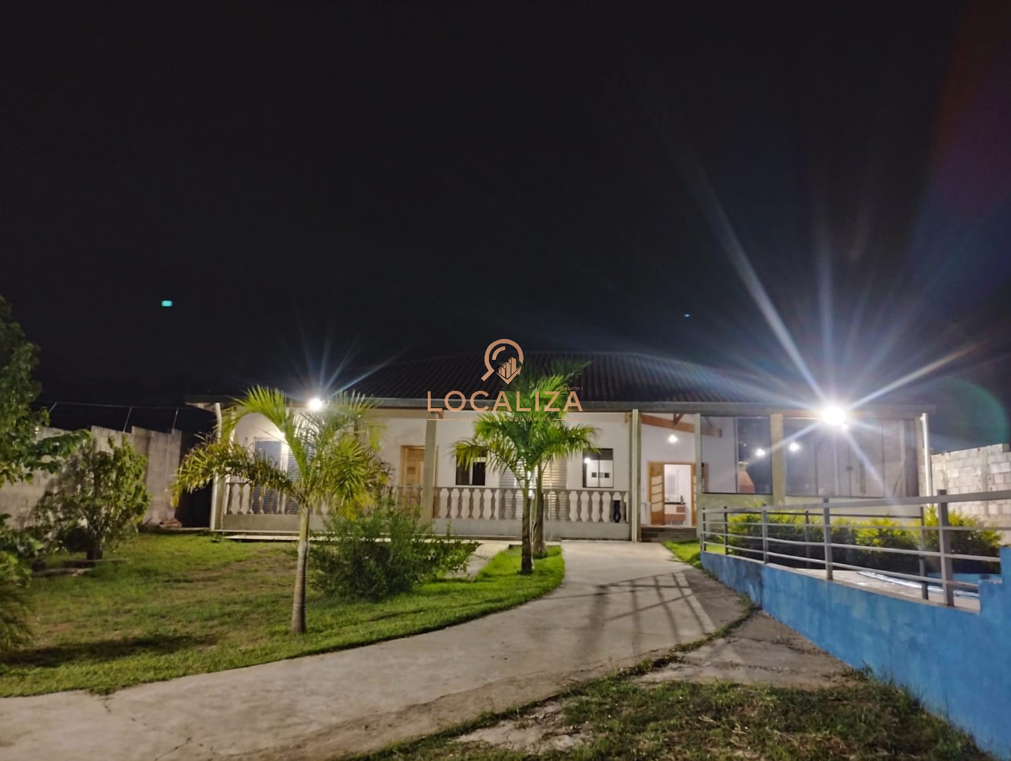 Chácara, 3 quartos, 1183 m² - Foto 1