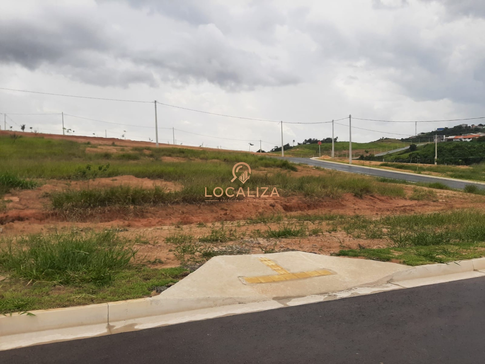 Terreno, 200 m² - Foto 1