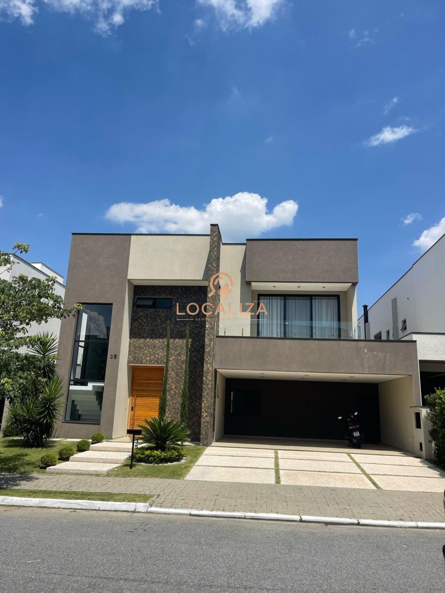 Casa, 4 quartos, 415 m² - Foto 1