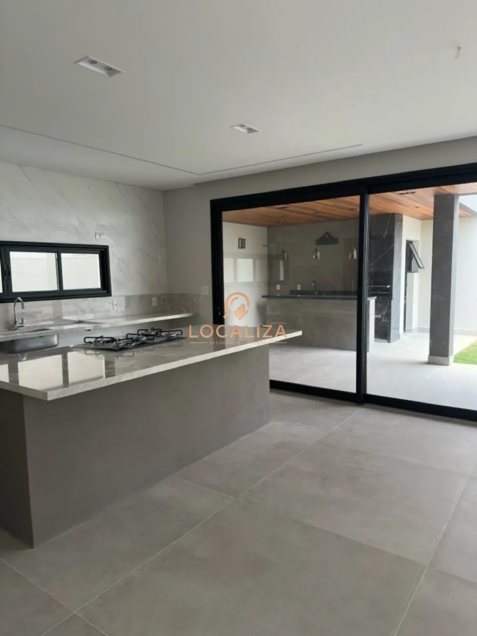 Casa, 3 quartos, 252 m² - Foto 8
