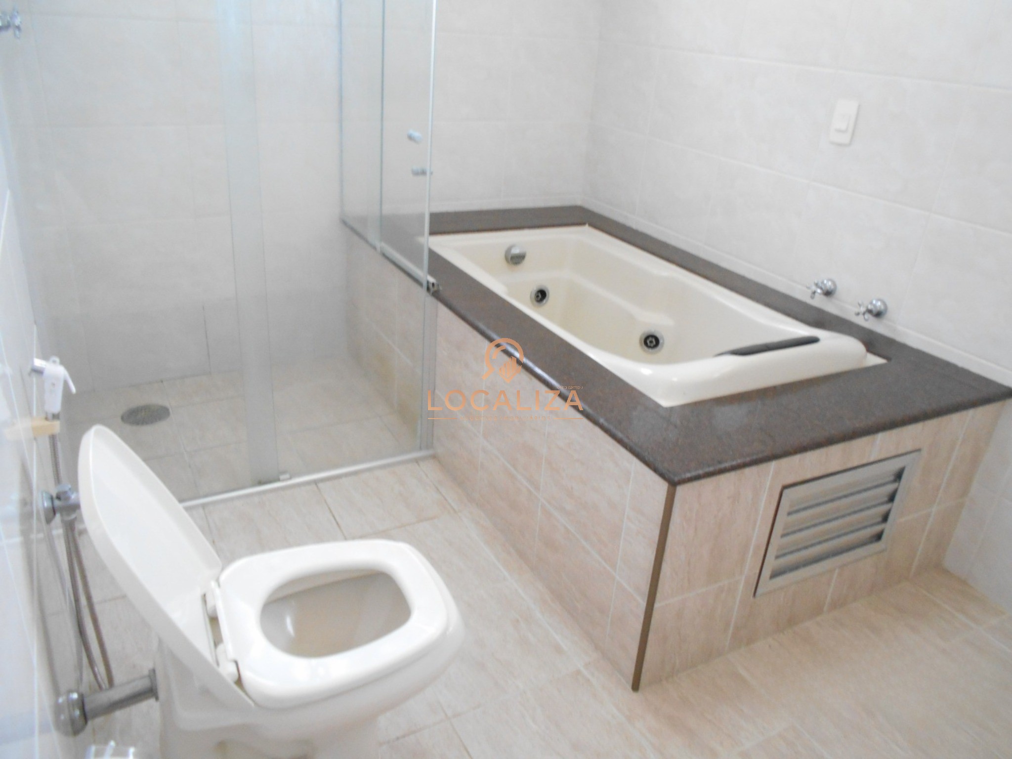 Casa, 4 quartos, 240 m² - Foto 3