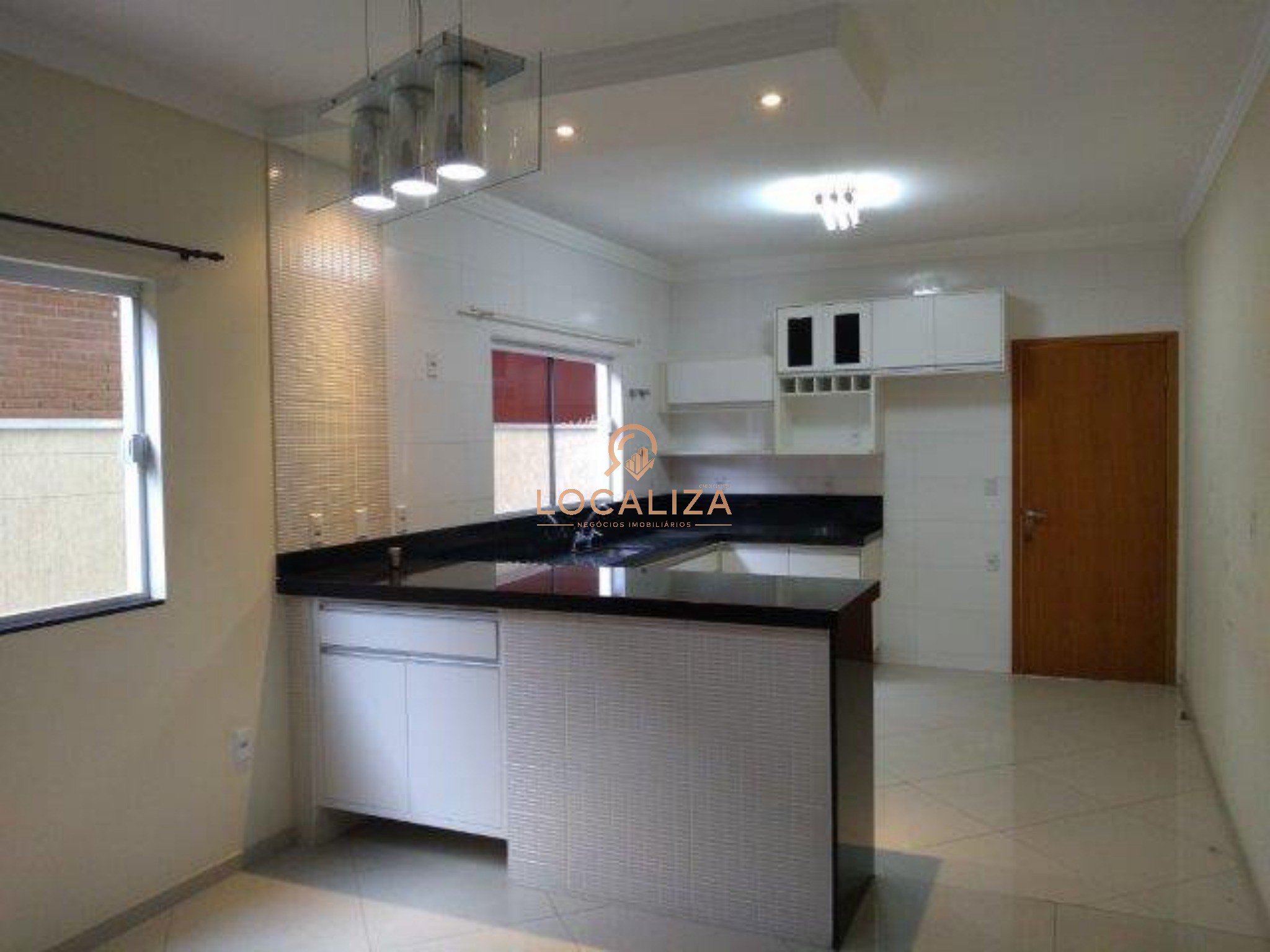 Casa, 3 quartos - Foto 1