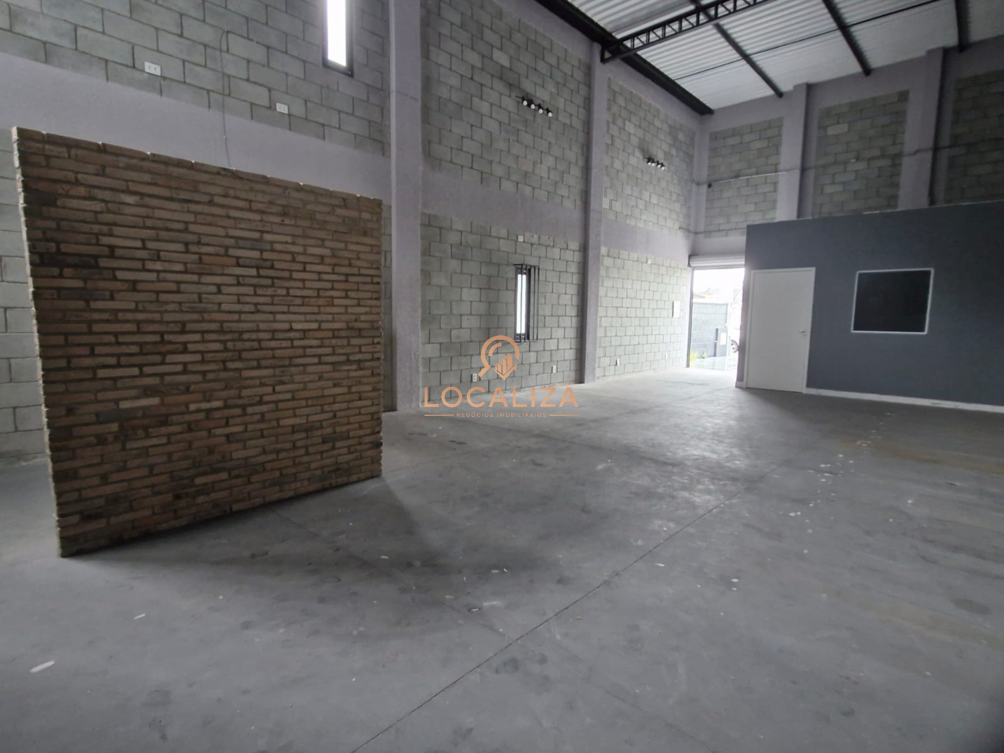 Depósito-Galpão, 185 m² - Foto 14