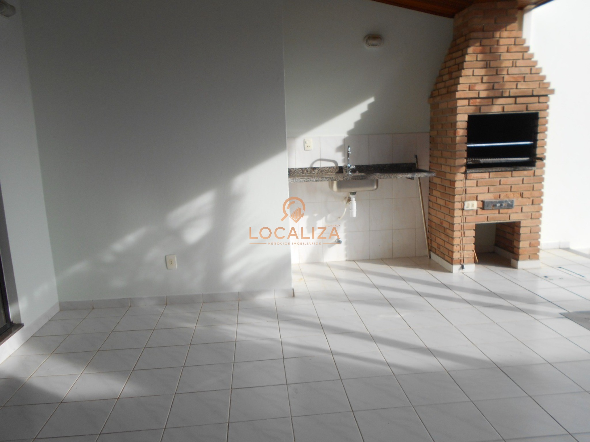 Casa, 4 quartos, 240 m² - Foto 4