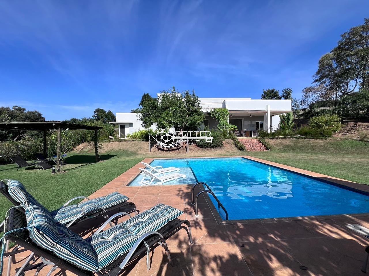 Casa, 4 quartos, 520 m² - Foto 1