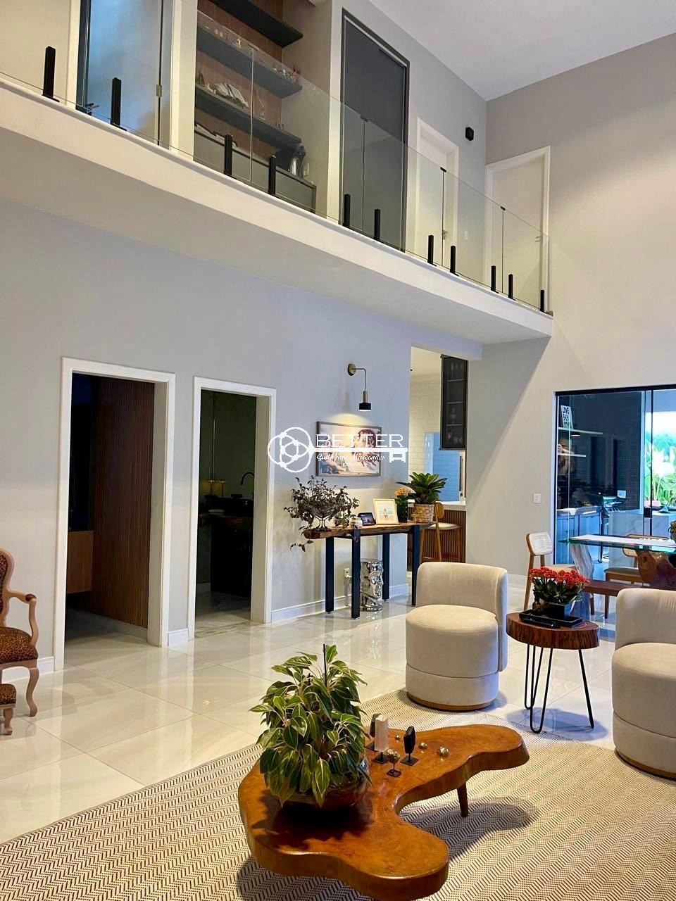 Casa, 3 quartos, 283 m² - Foto 2