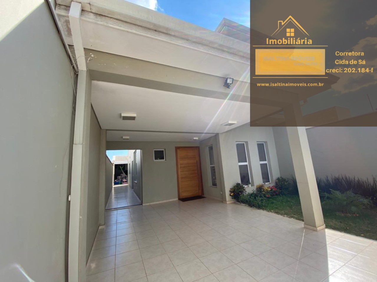 VENDE-SE CASA NO ITU NOVO CENTRO EM ITU.