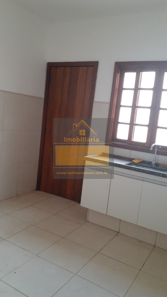 CASA Á VENDA NO BAIRRO SÃO CAMILO