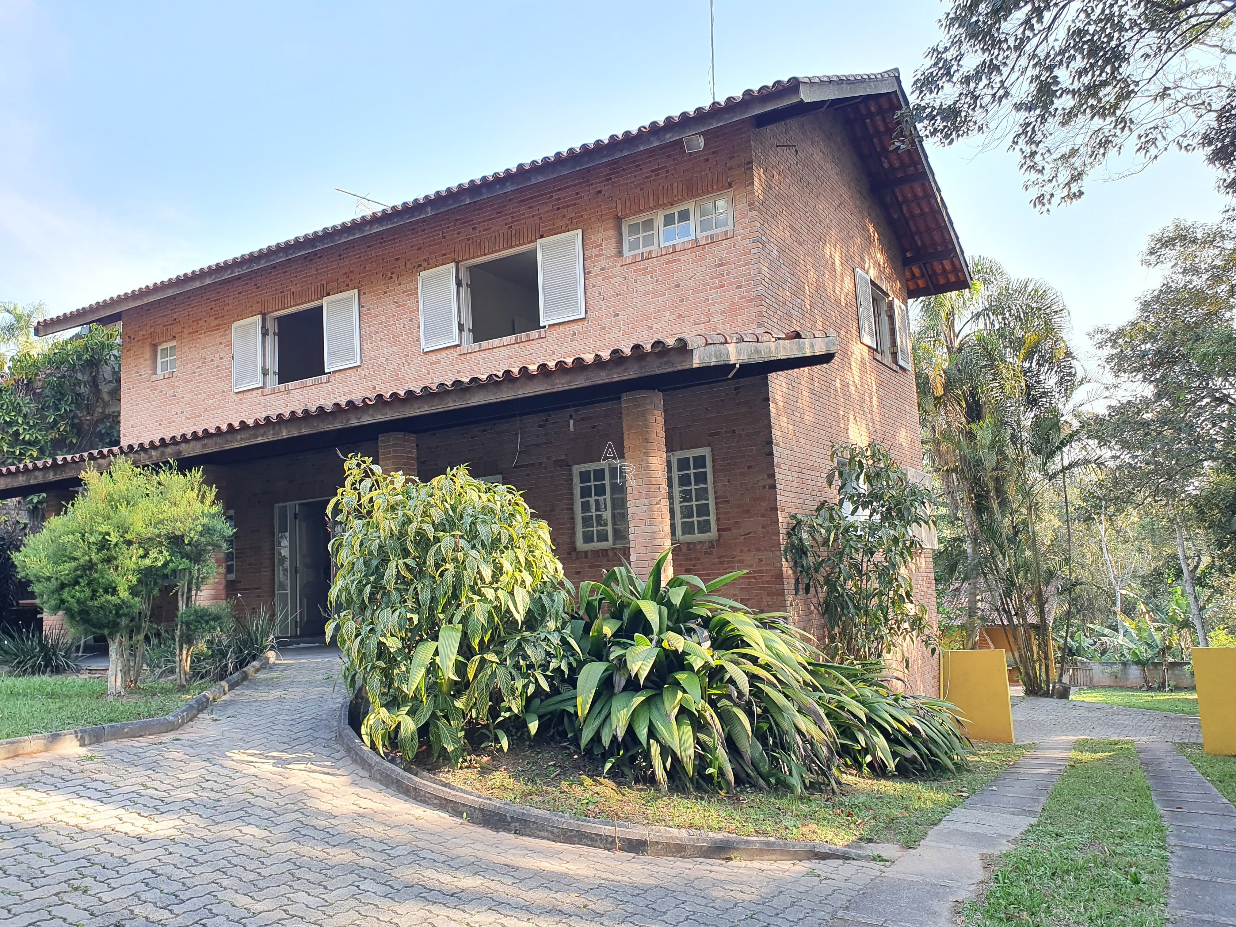 Casa, 4 quartos, 369 m² - Foto 1