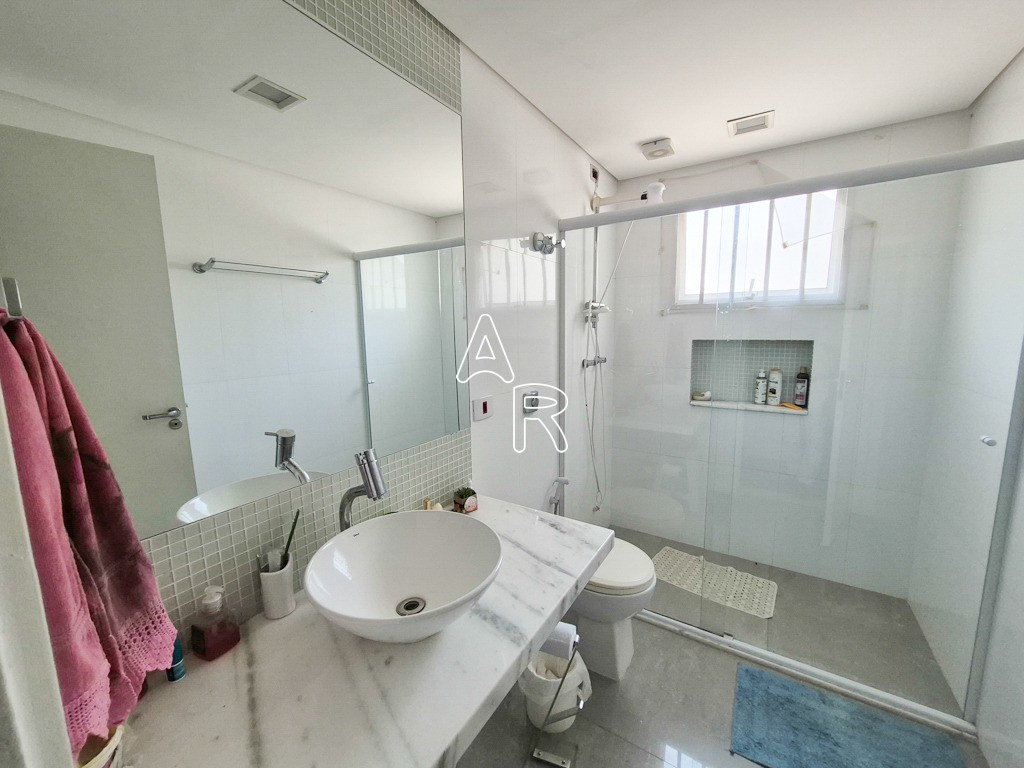 Casa, 4 quartos, 245 m² - Foto 50