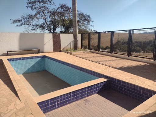 Casa em Condominio em Centro - Jarinu, SP